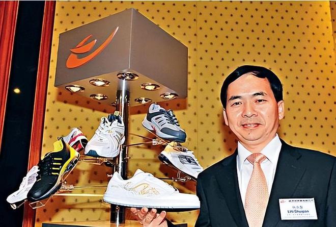 动鞋如今却很少有人问津谁在盲目跟风千亿国际网站曾被捧上天的4种国产运(图5)